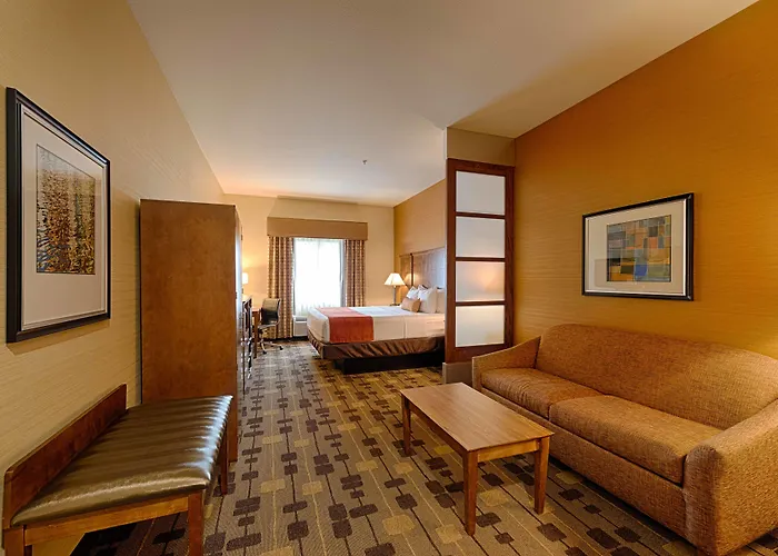 Best Western Plus Delta Inn & Suites
