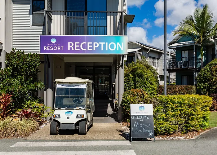Noosa Lakes Resort