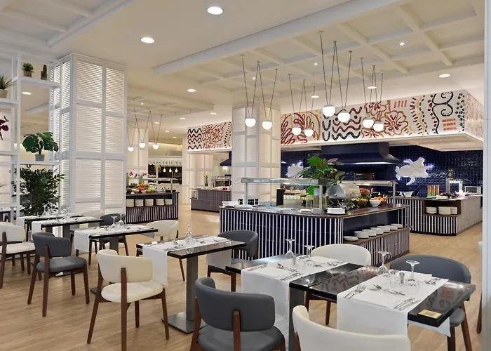 H10 Estepona Palace