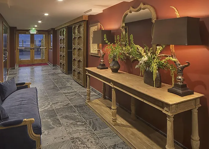 The Landing Resort And Spa