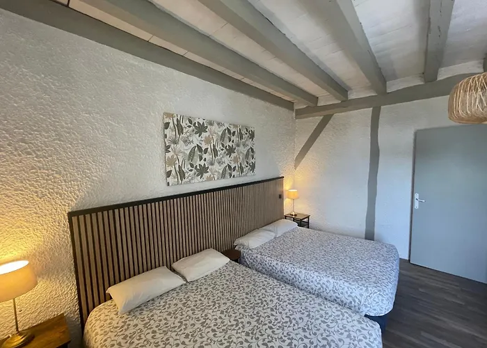 Hotel Et Restaurant Traditionnel L' Escalandes