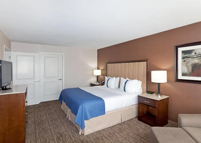 Holiday Inn Hotel & Suites Surrey East - Cloverdale By Ihg