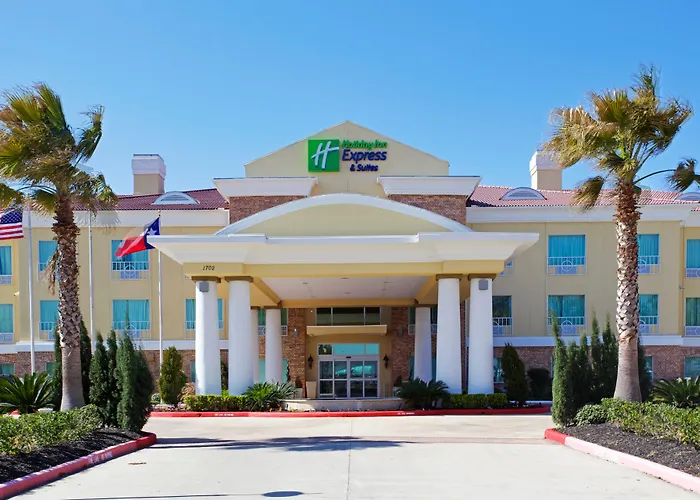 Holiday Inn Express Pearland By Ihg