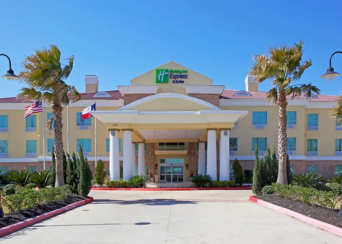 Holiday Inn Express Pearland By Ihg