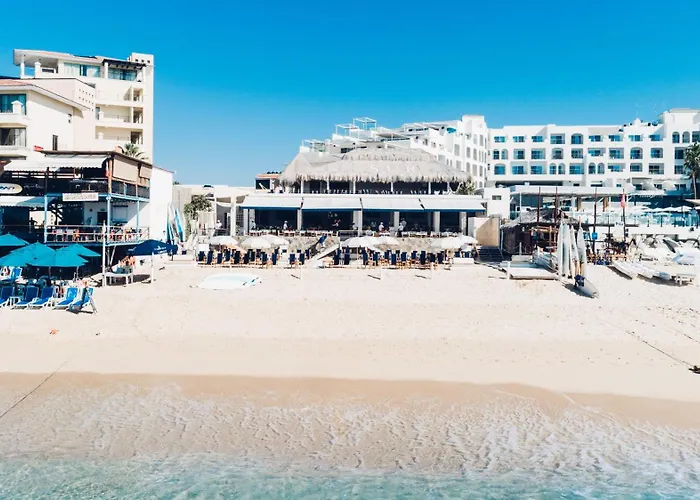 Bahia Hotel & Beach House