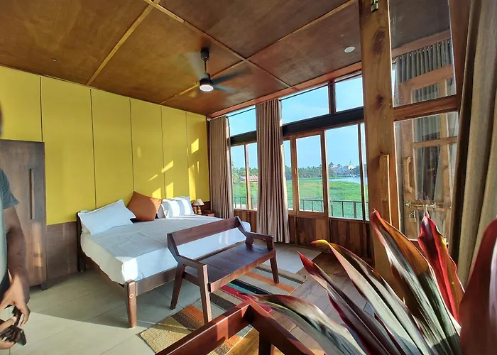 Kyna Backwater Resort Alleppey Alappuzha