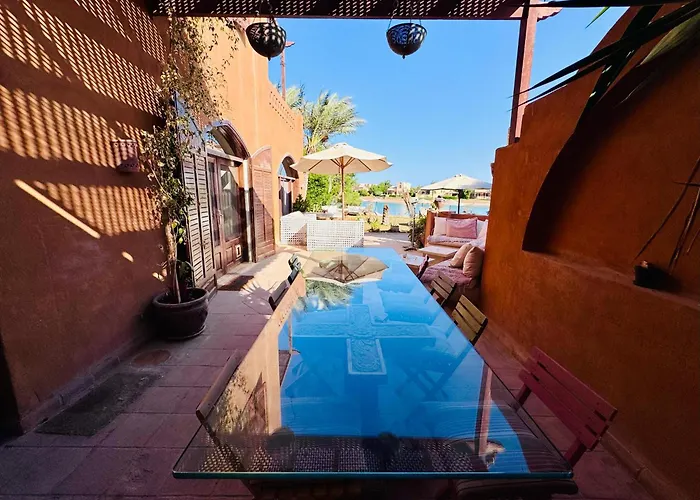 El Gouna Nubian Lagoonfront Villa - 4Br, 9 Guests