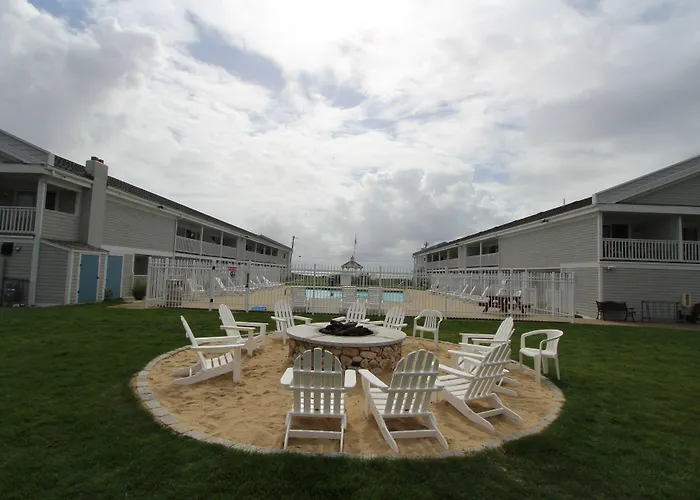 Innseason Resorts Surfside