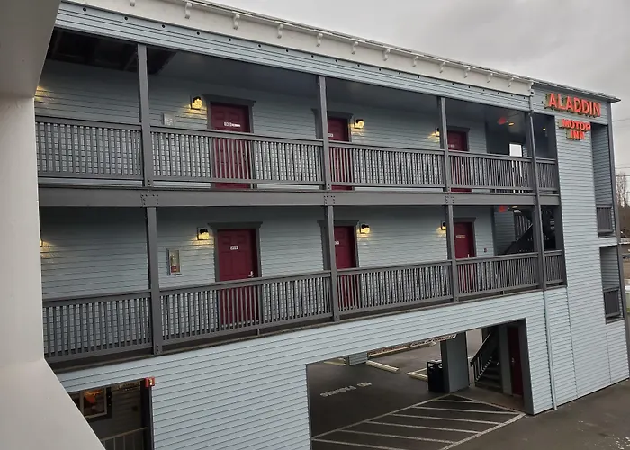 Water Front Inn