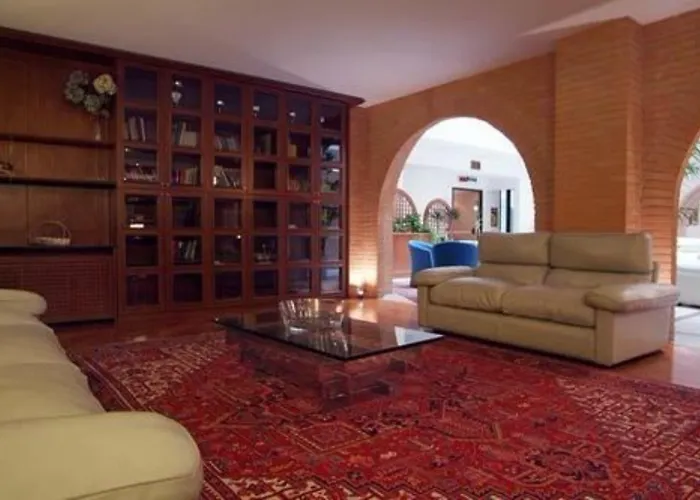 Hostellerie Du Cheval Blanc