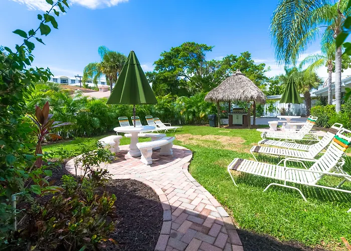 Tropical Beach Resorts - Sarasota