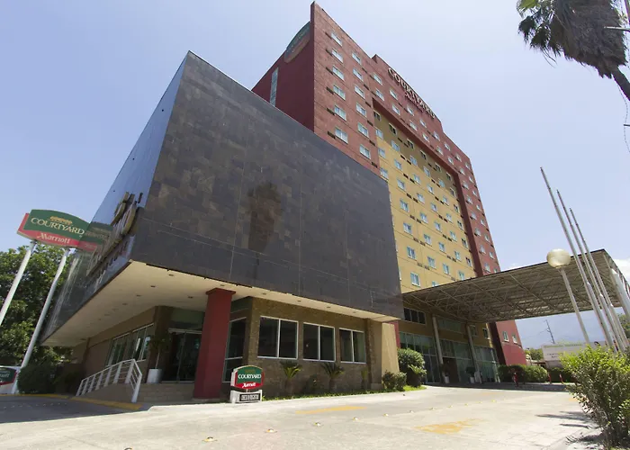 Courtyard Monterrey San Jeronimo