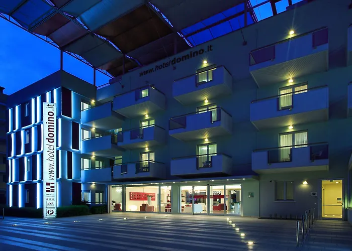 Domino Suite Hotel & Residence