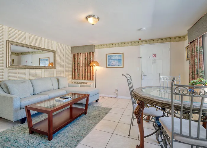 Camelot Beach Suites