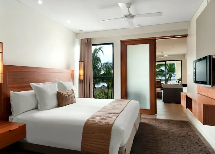 Hilton Fiji Beach Resort And Spa