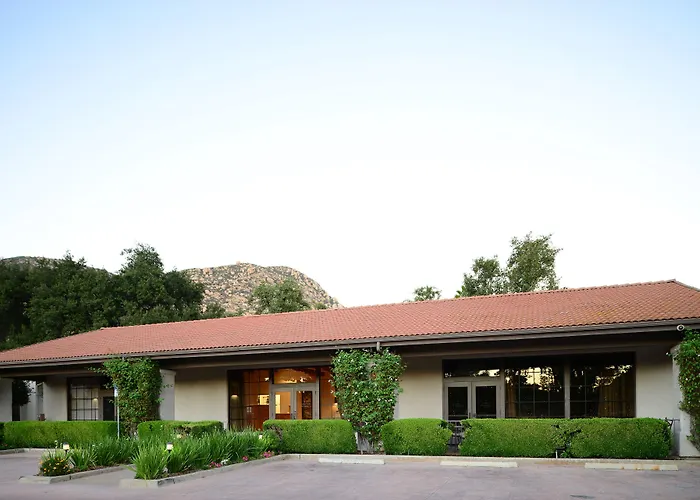 Riviera Oaks Resort By Coolvacay