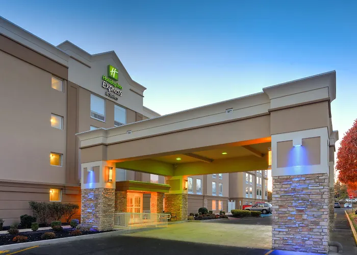 Holiday Inn Express & Suites West Long Branch - Eatontown By Ihg