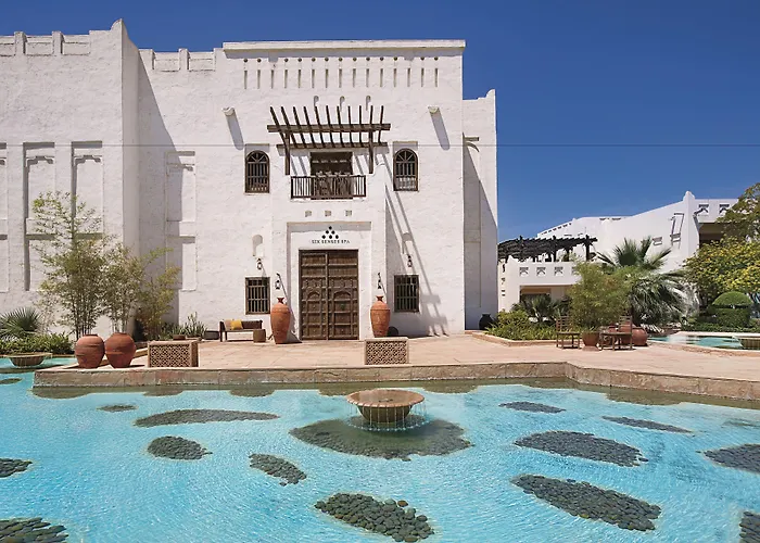 Sharq Village & Spa, A Ritz-Carlton Hotel