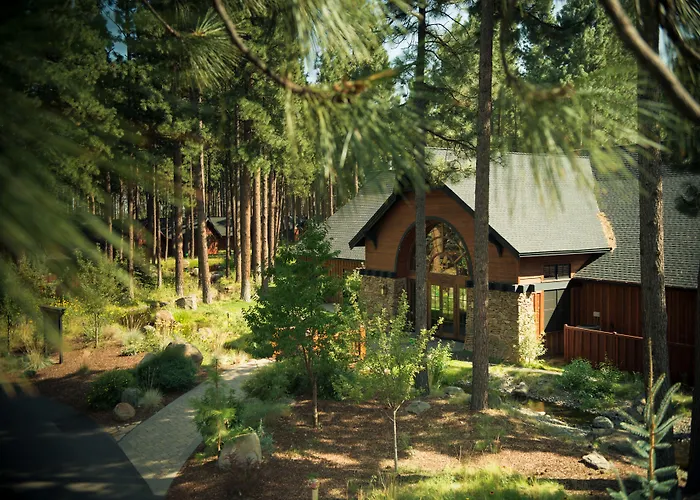 Fivepine Lodge