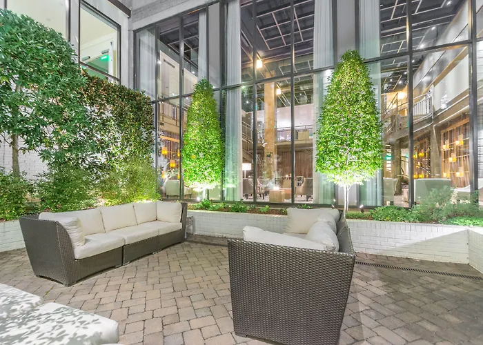 Proximity Hotel