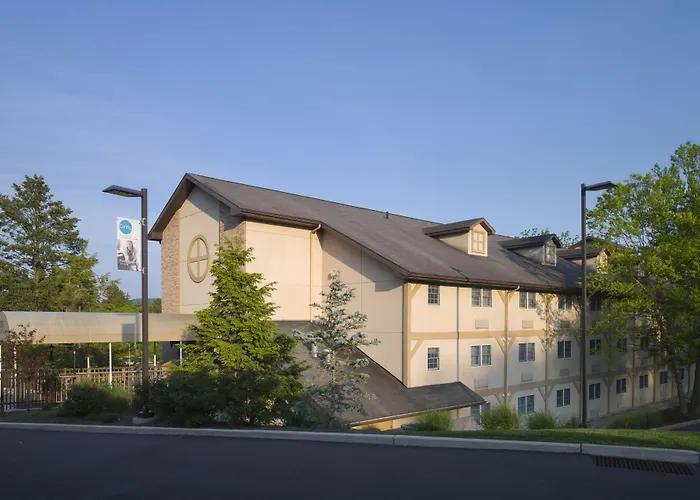 Pine Barn Inn