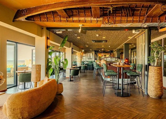 Beachhouse Hotel