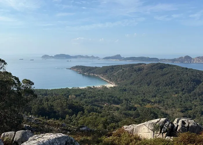 Casa Campelo - APTO Playa de Rodeira Cangas, Garaje y WiFi gratis