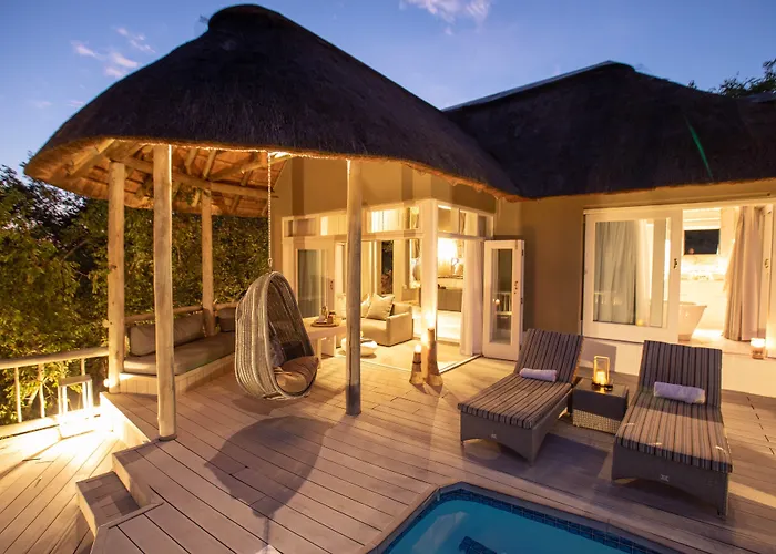 Clifftop Exclusive Safari Hideaway