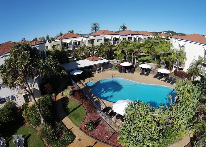 Golden Riviera Absolute Beachfront Resort