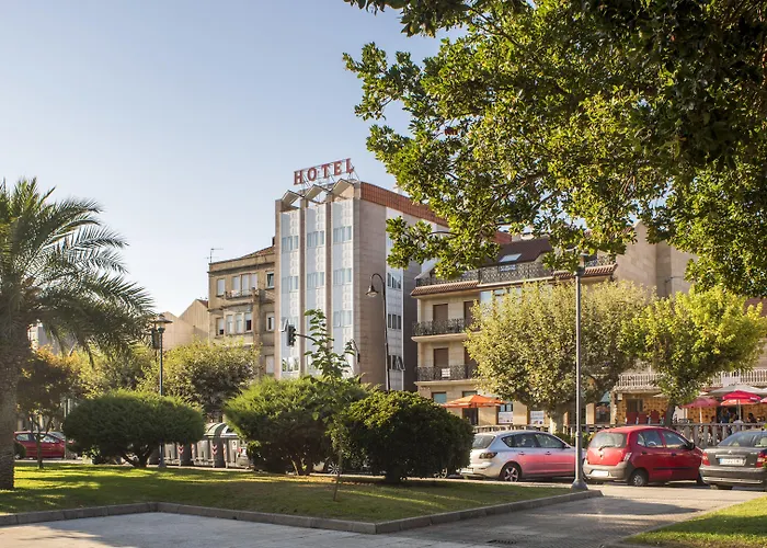 Hotel Airiños 3*