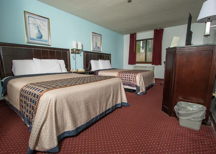 Eastbrook Inn