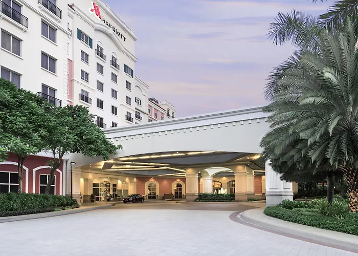 Manila Marriott Hotel At Newport World Resorts