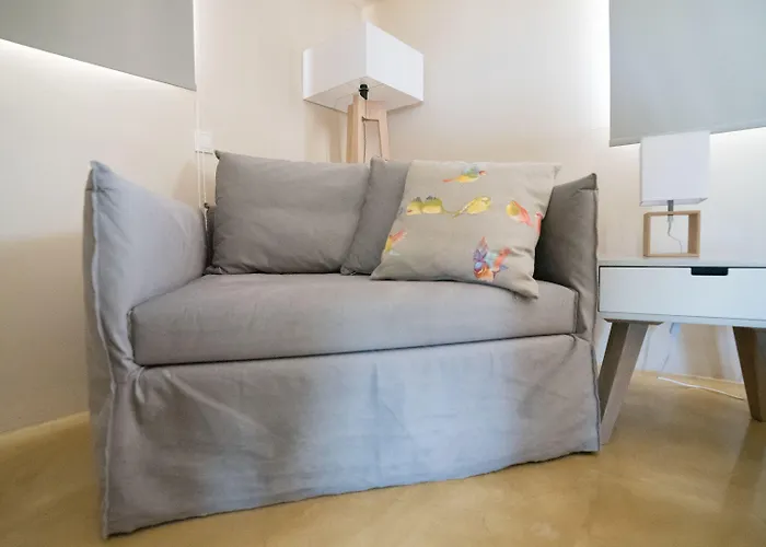 Koukounaria Hotel & Suites