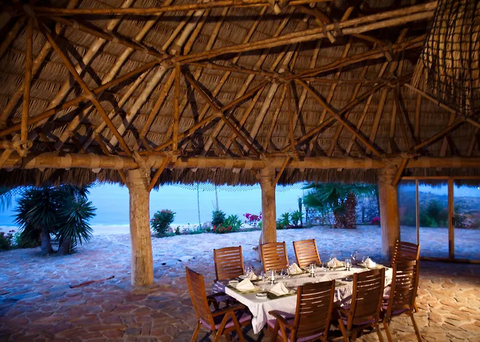Guaycura Boutique Hotel, Beach Club & Spa