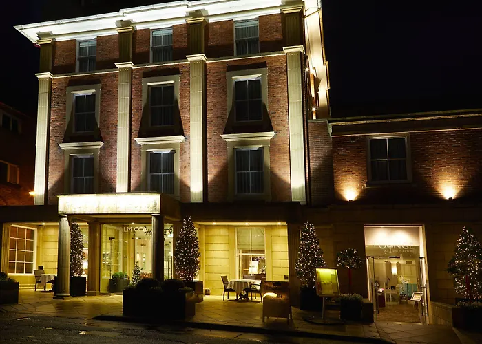 Palm Court Hotel