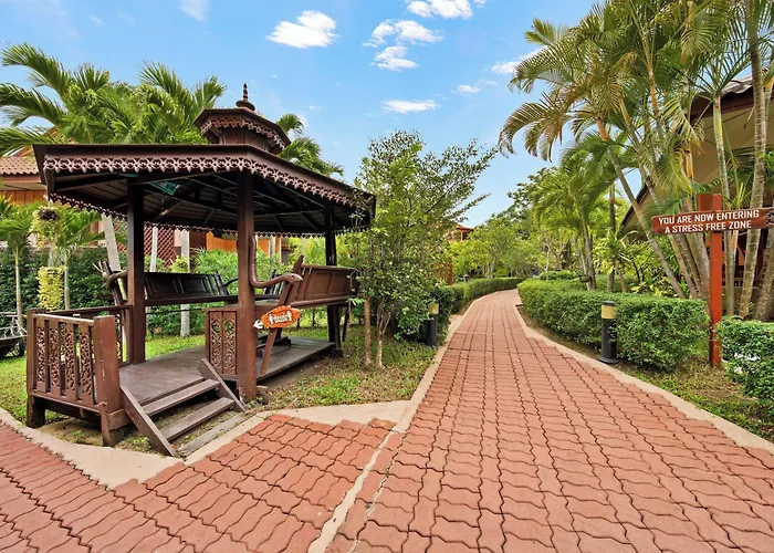 Pinnacle Samui Resort