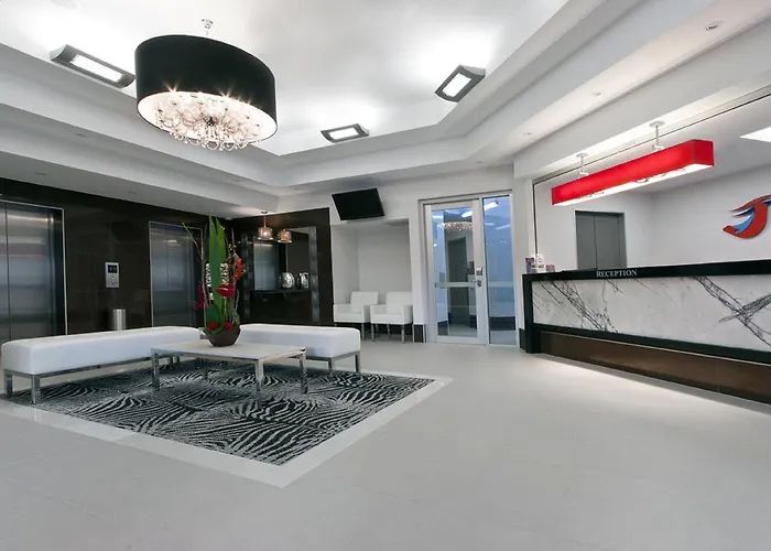 Jephson Hotel & Apartments