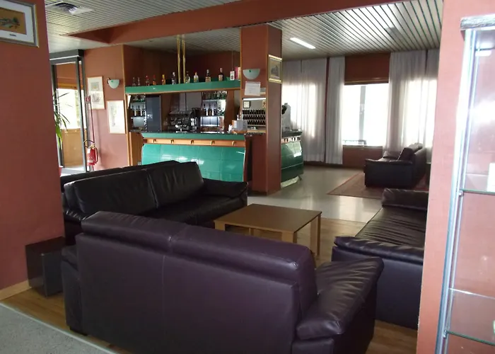 Hotel Holidays