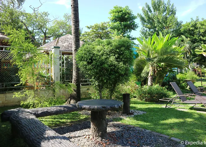 Riverview Resort And Conference Center