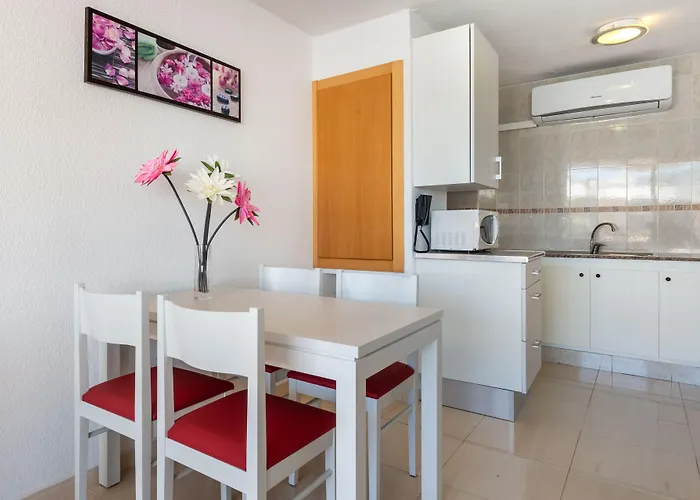 Apartamentos Lido