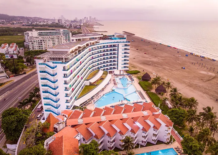 Las Americas Torre Del Mar