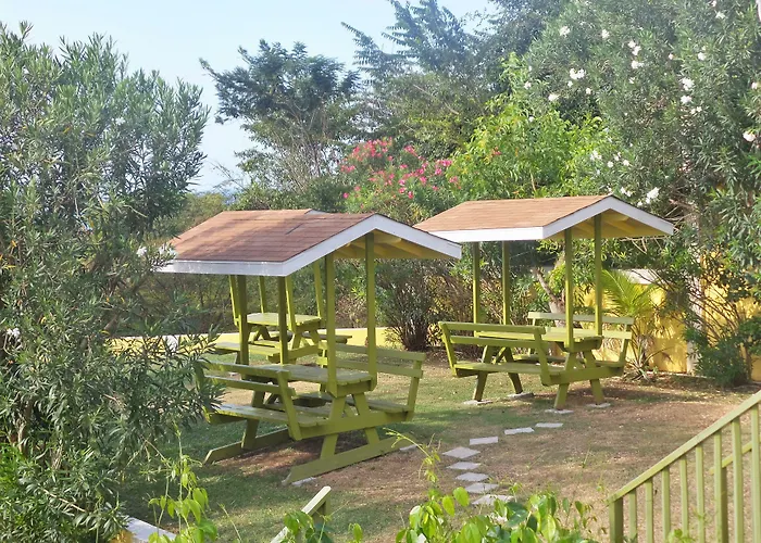 Grooms Beach Villa & Resort
