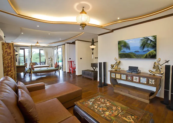 Paradise Island Estate