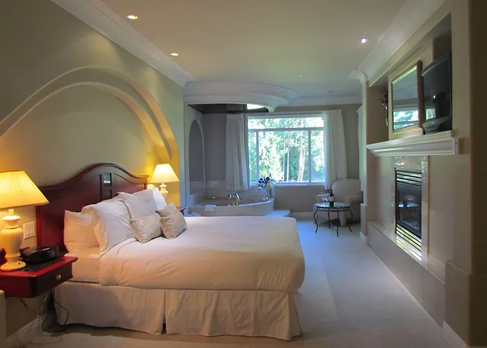 Crown Isle Resort & Golf Community