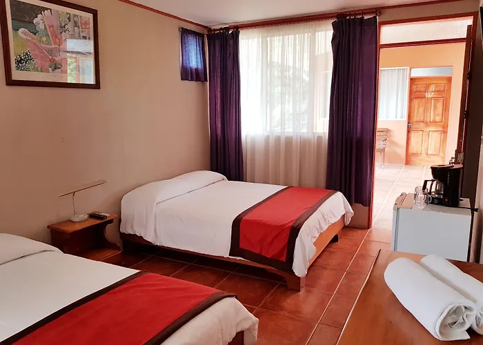 Hotel & Villas Huetares