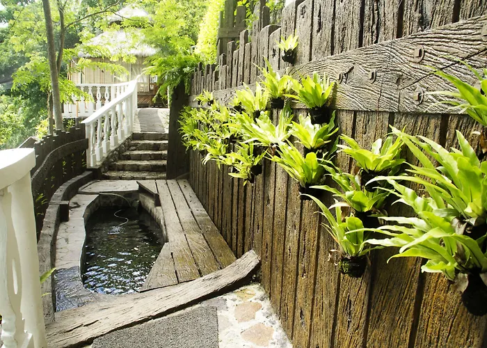Loreland Farm Resort