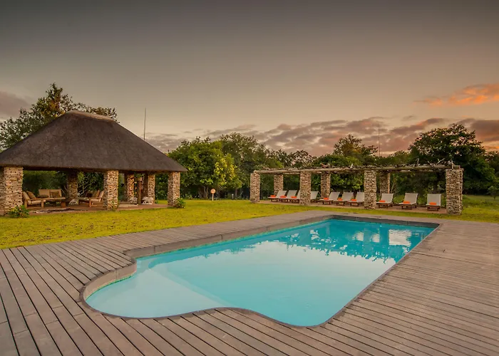 Karongwe River Safari Lodge