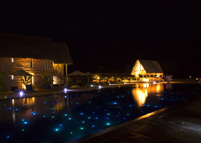 Maalu Maalu Resort & Spa - Thema Collection