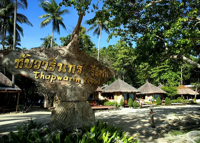 Thapwarin Resort - Green Hotel