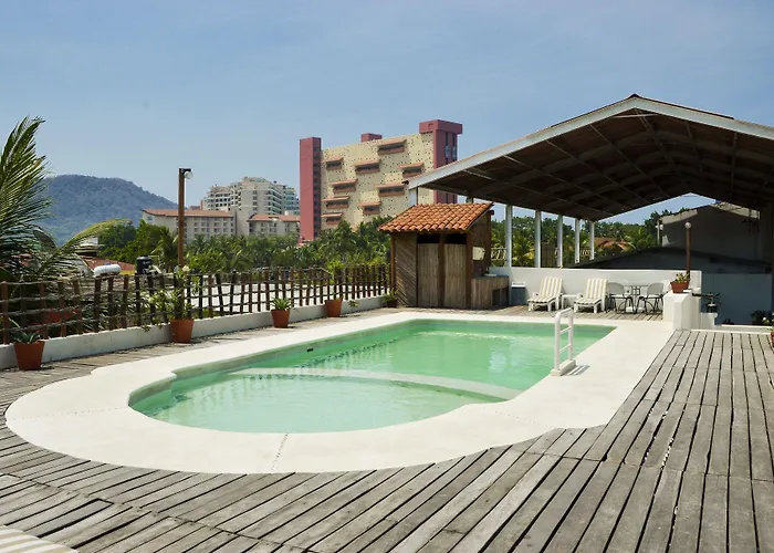 Hotel Suites Ixtapa Plaza